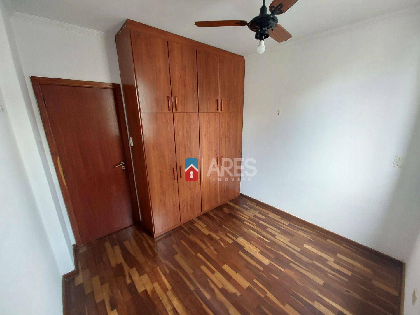 Apartamento à venda com 3 quartos, 93m² - Foto 7