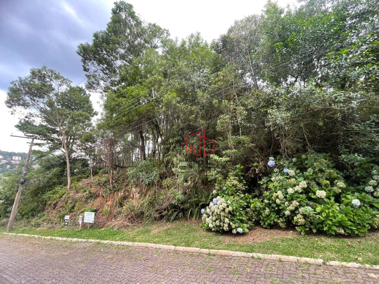 Loteamento e Condomínio, 600 m² - Foto 1