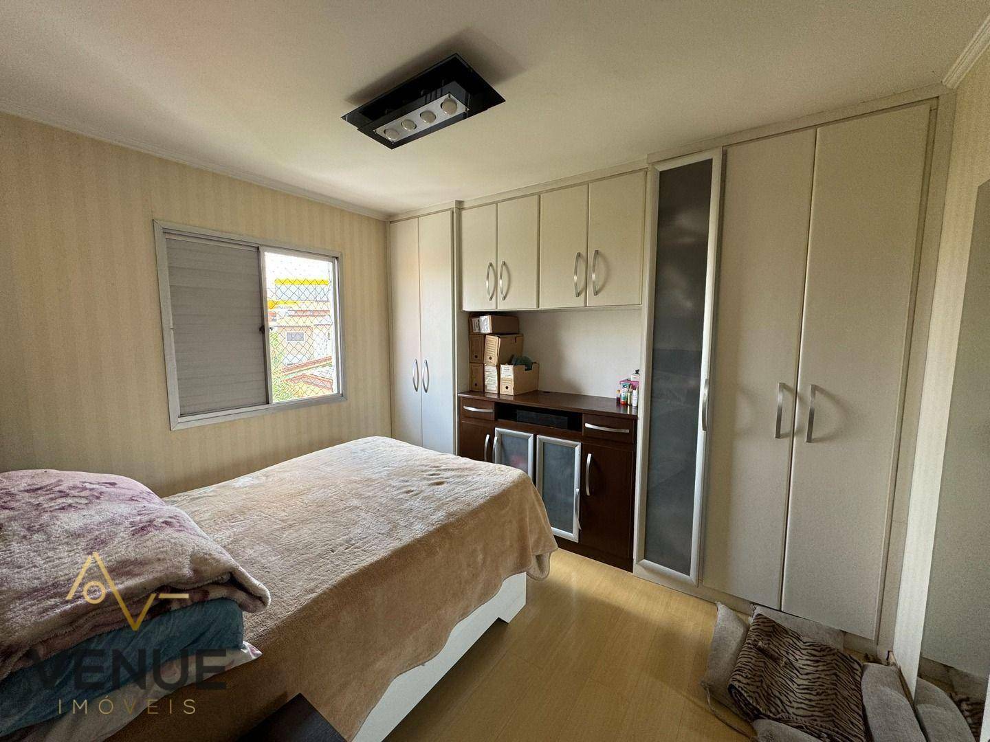 Apartamento à venda com 2 quartos, 63m² - Foto 12