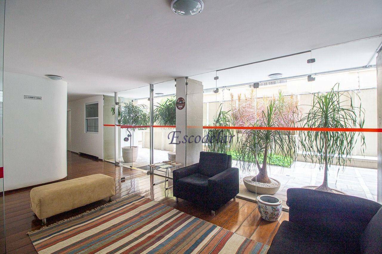 Apartamento à venda com 2 quartos, 83m² - Foto 17