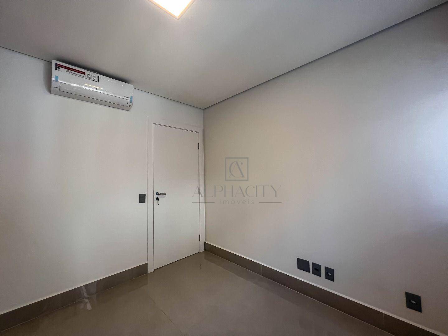 Casa de Condomínio à venda com 4 quartos, 630m² - Foto 69