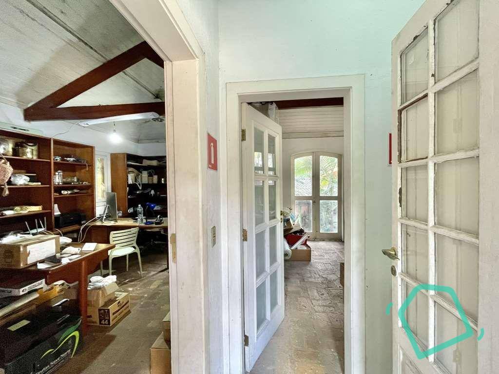 Casa de Condomínio à venda com 3 quartos, 363m² - Foto 50