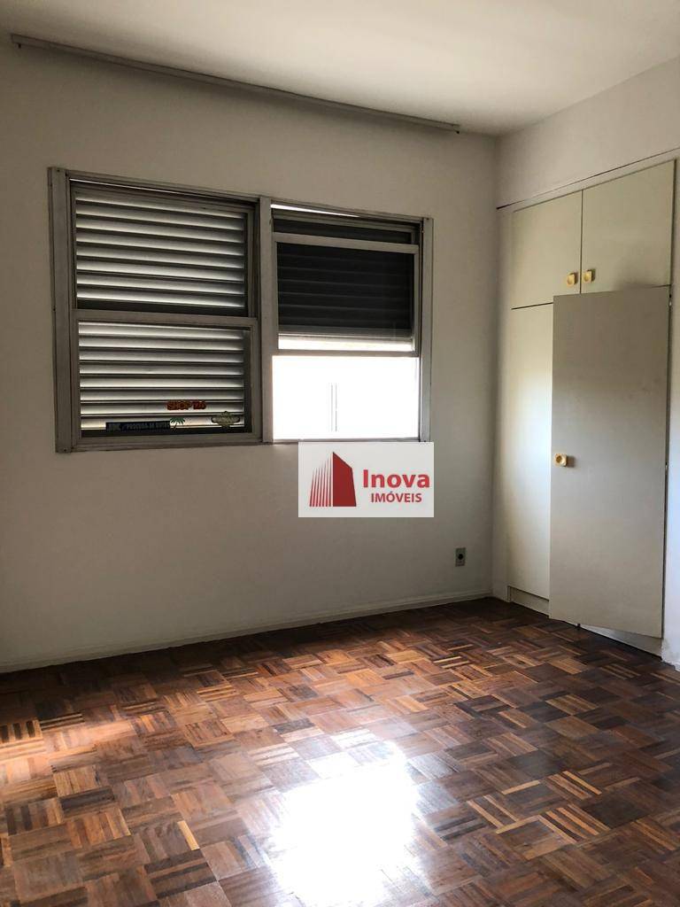 Apartamento à venda com 4 quartos, 230m² - Foto 17