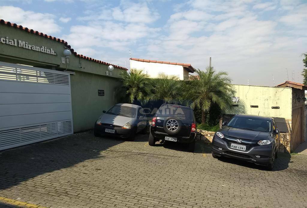 Sobrado à venda com 2 quartos, 68m² - Foto 2