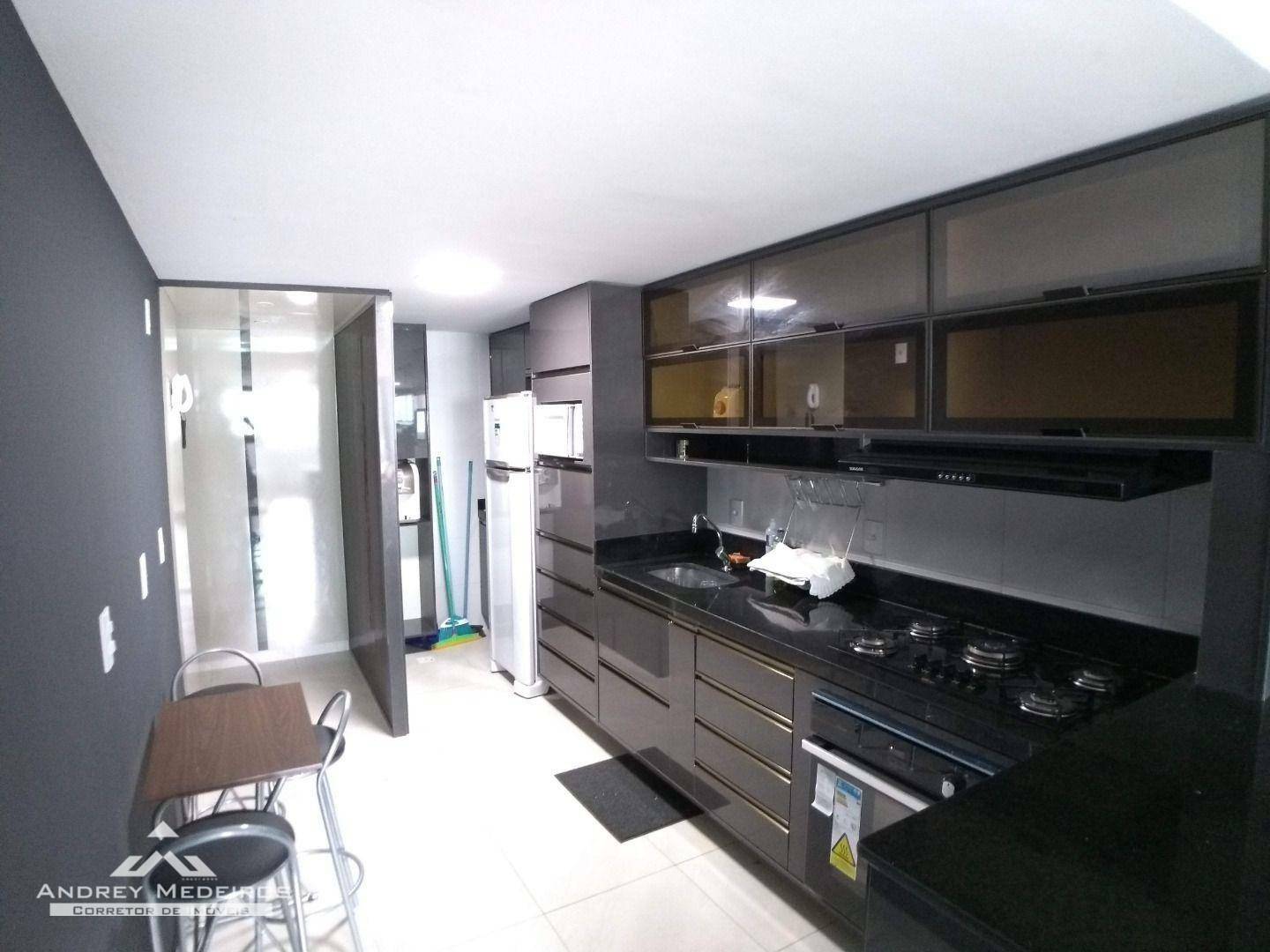 Apartamento à venda com 2 quartos, 62m² - Foto 18