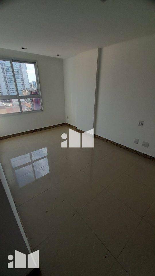 Apartamento à venda com 3 quartos, 100m² - Foto 5