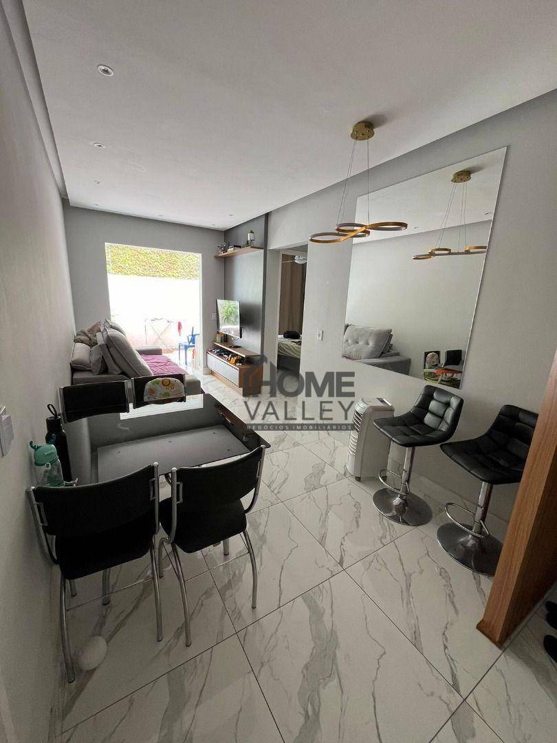 Apartamento à venda com 2 quartos, 58m² - Foto 4