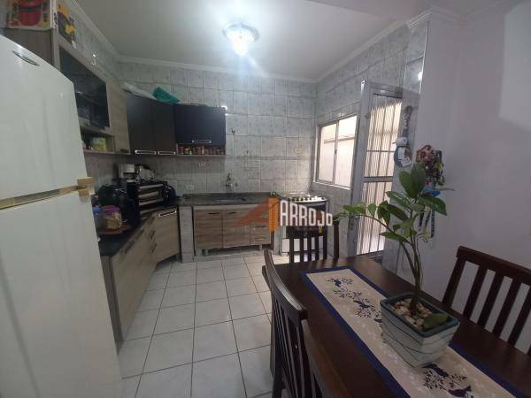 Sobrado à venda com 4 quartos, 210m² - Foto 20