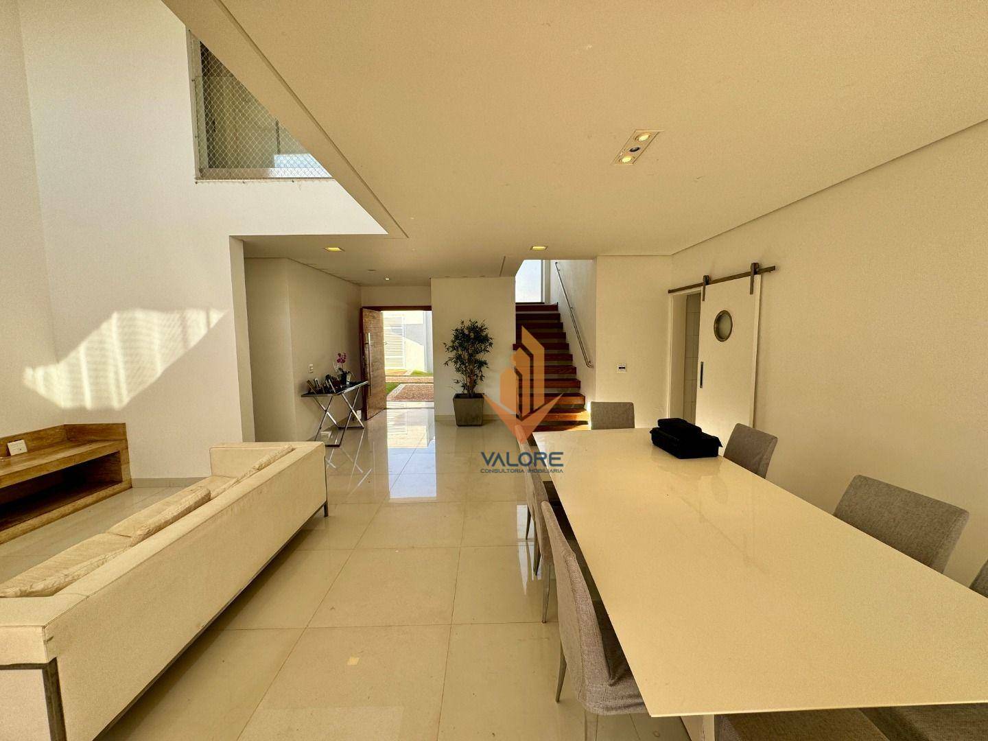 Casa à venda com 5 quartos, 295m² - Foto 10