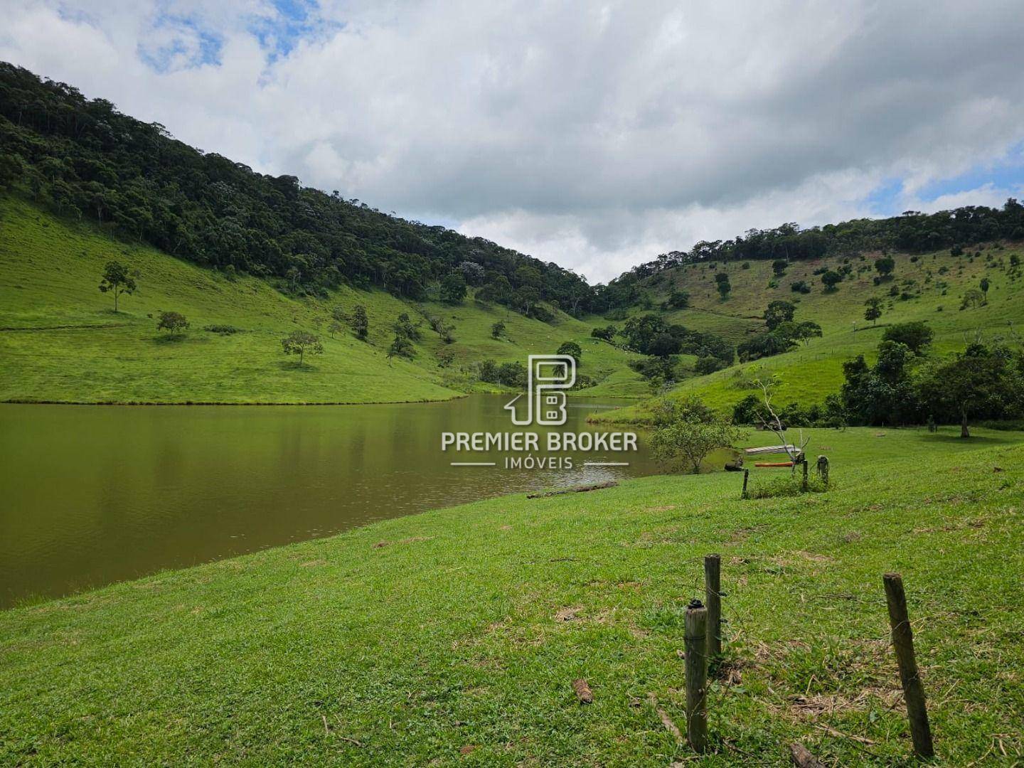 Fazenda à venda com 3 quartos, 250m² - Foto 22