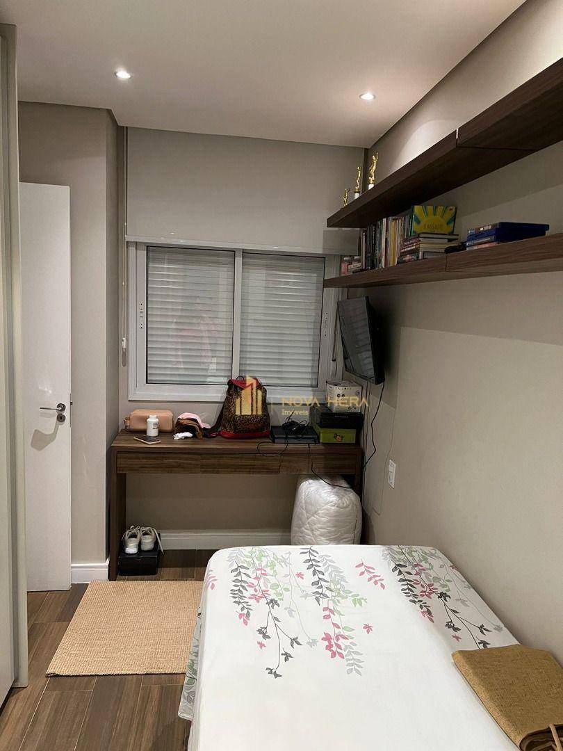 Apartamento à venda com 3 quartos, 187m² - Foto 17