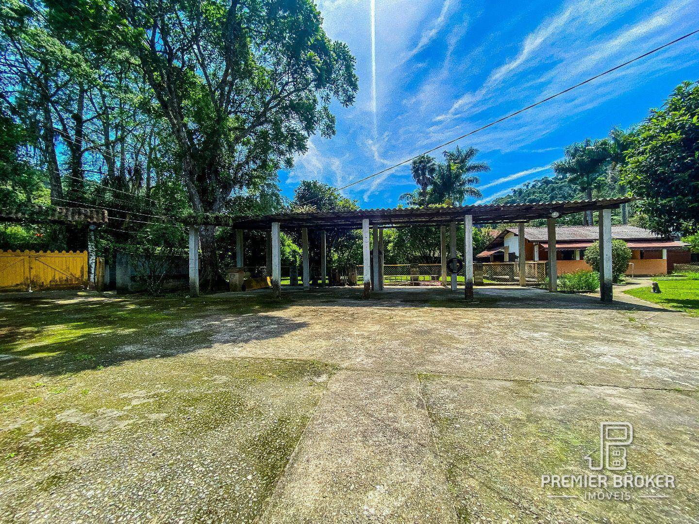Casa à venda com 3 quartos, 100m² - Foto 38