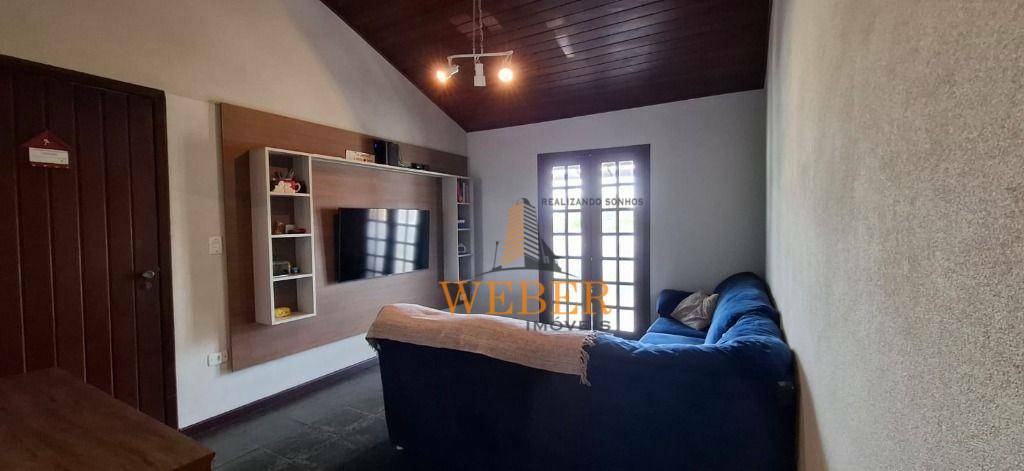 Casa à venda com 2 quartos, 150m² - Foto 14