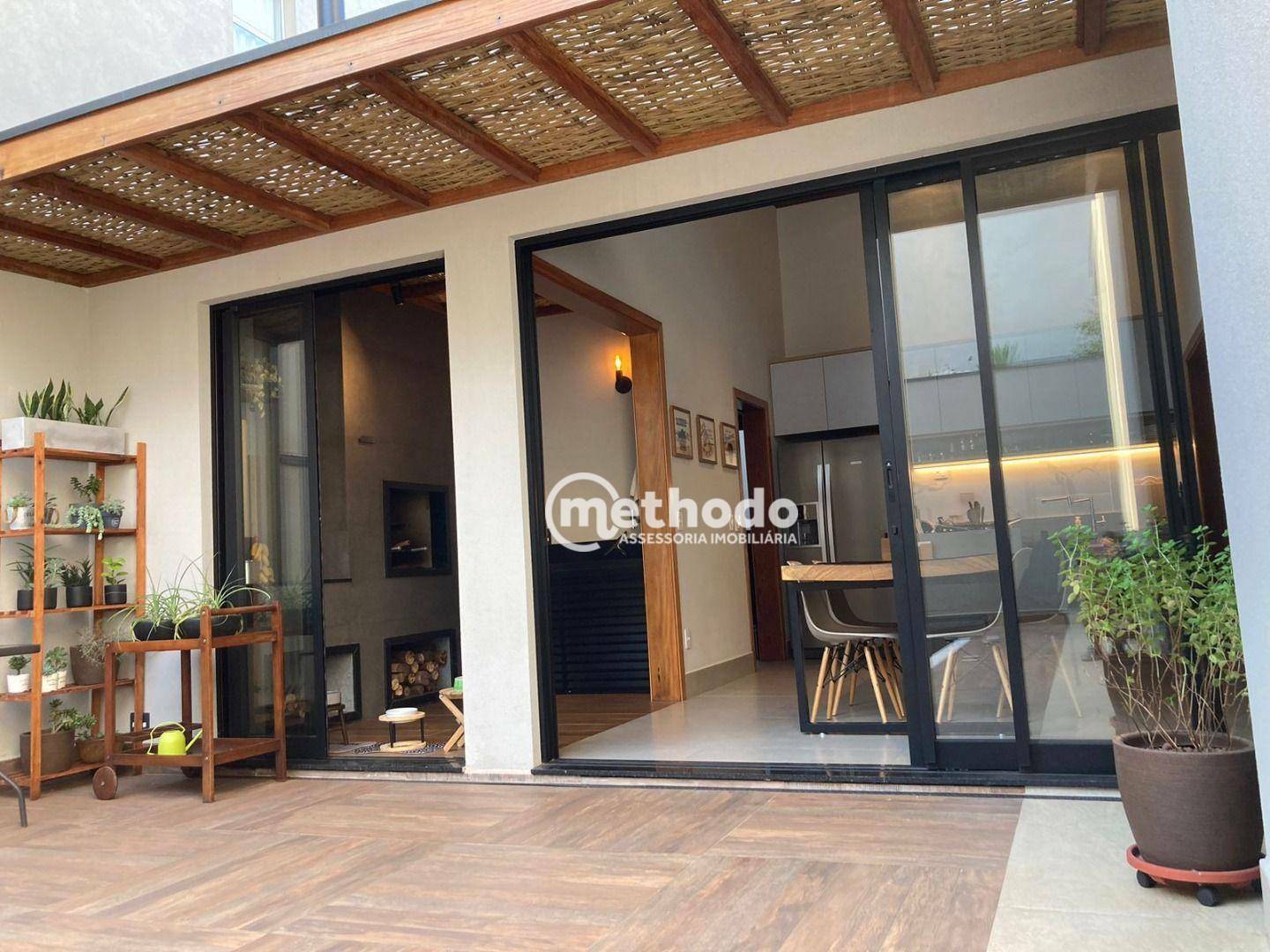 Casa de Condomínio à venda com 3 quartos, 240m² - Foto 32