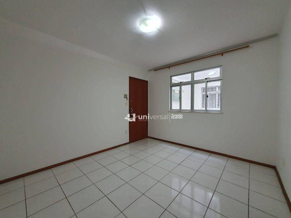 Apartamento para alugar com 2 quartos, 80m² - Foto 3