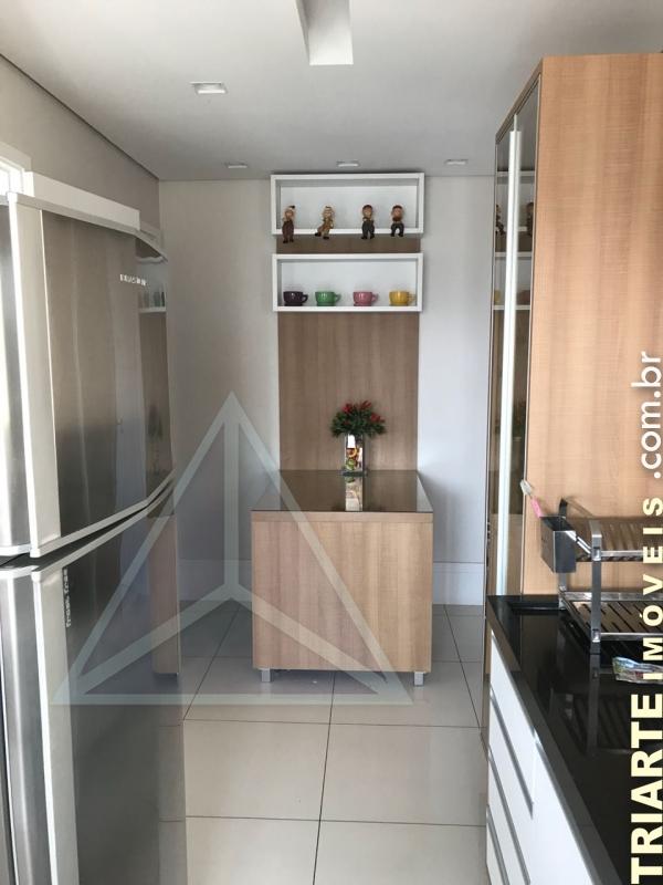 Apartamento à venda com 2 quartos, 109m² - Foto 3