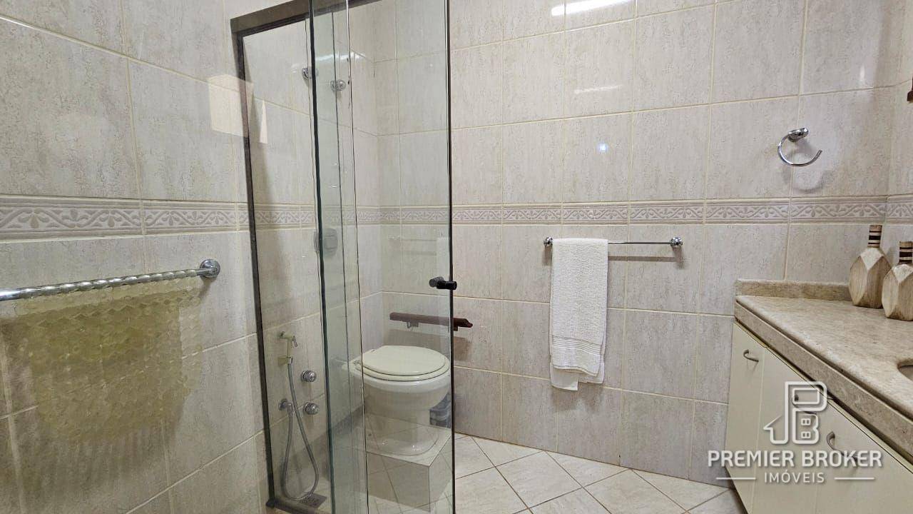 Casa de Condomínio à venda com 3 quartos, 350m² - Foto 36