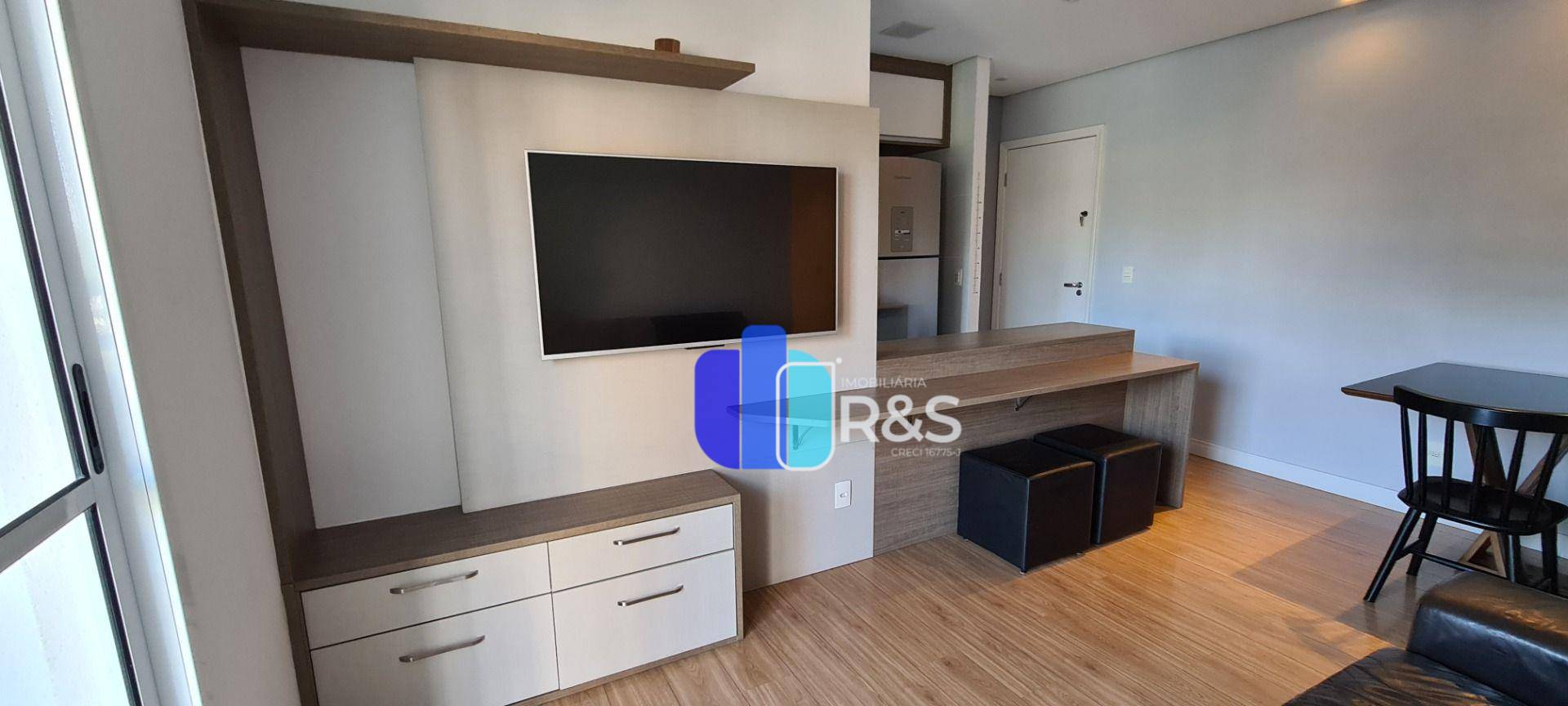 Apartamento à venda com 2 quartos, 70m² - Foto 10