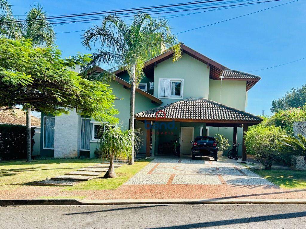 Casa de Condomínio à venda com 4 quartos, 400m² - Foto 1