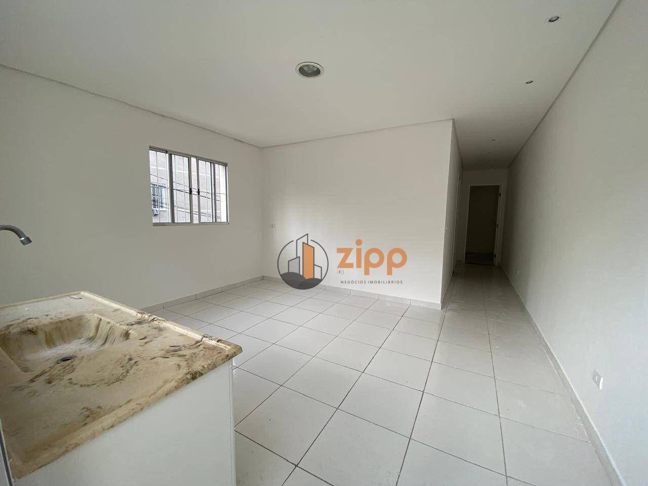 Casa para alugar com 2 quartos, 40m² - Foto 9