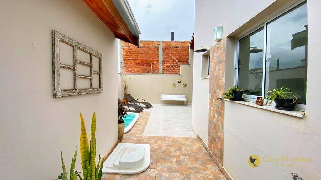 Casa de Condomínio à venda com 3 quartos, 207m² - Foto 18