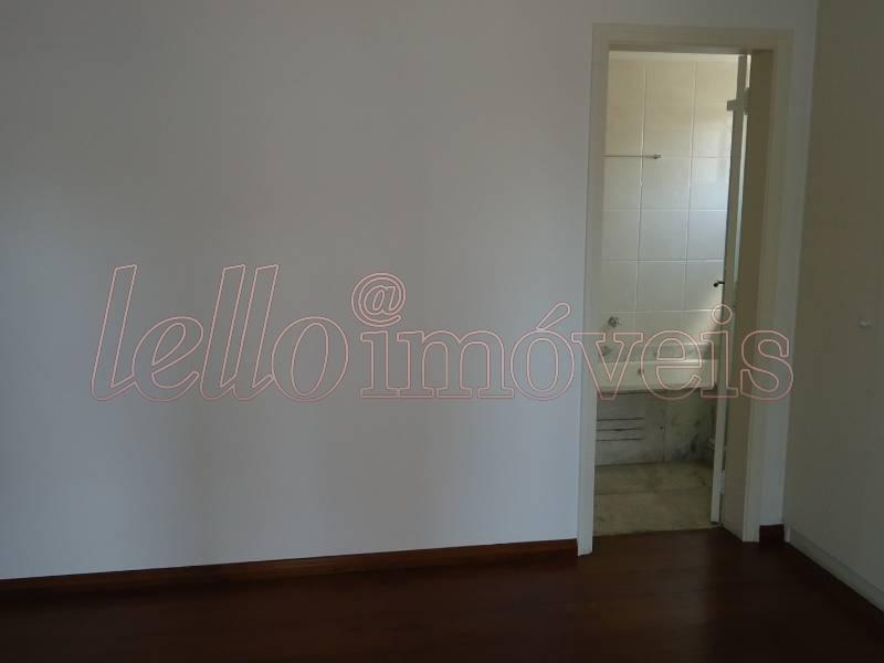 Apartamento para alugar com 3 quartos, 165m² - Foto 13