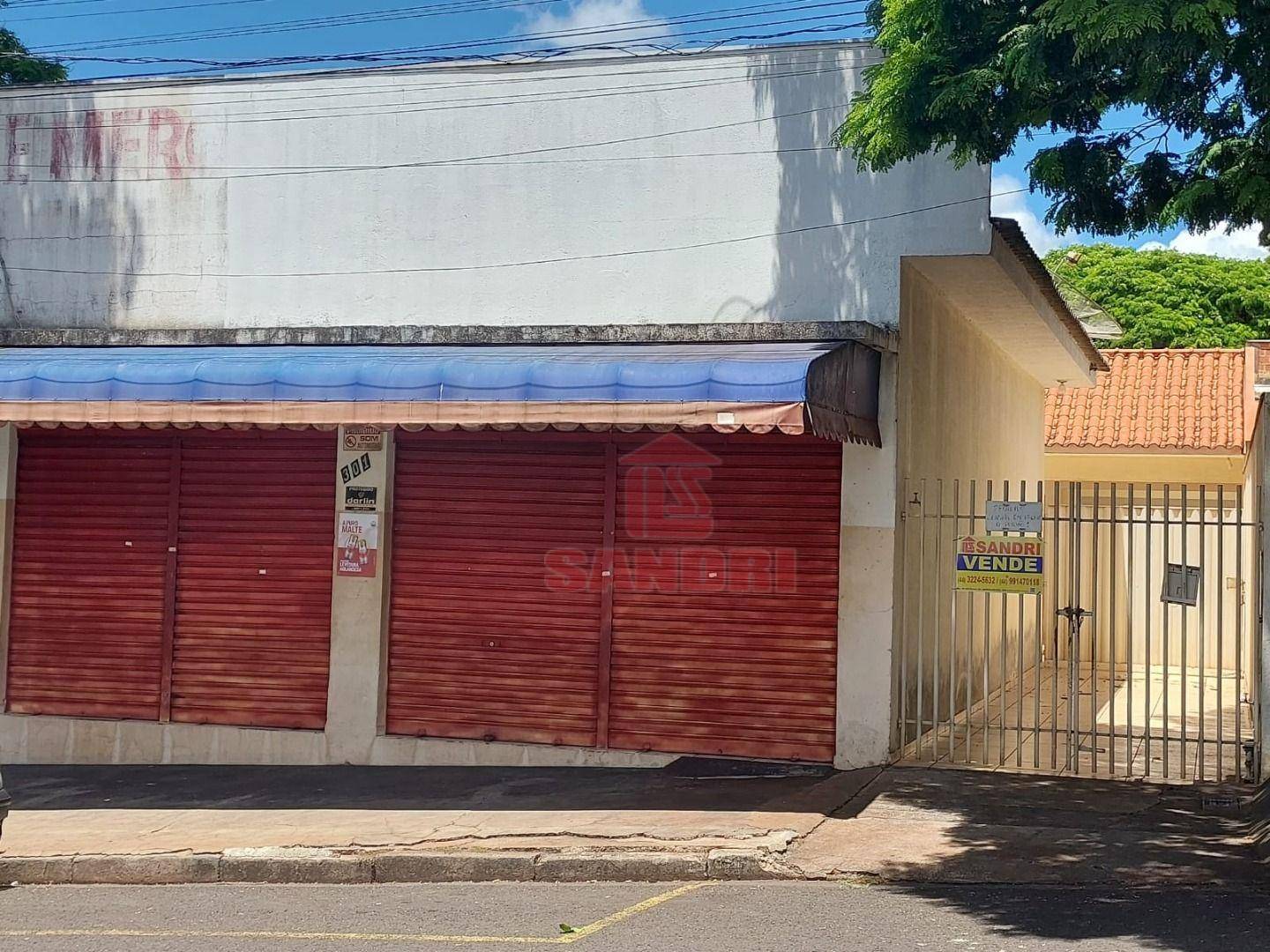 Casa, 1 quarto, 206 m² - Foto 1