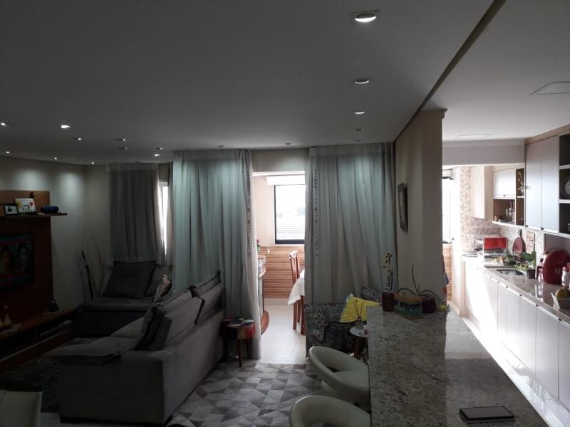 Apartamento à venda com 2 quartos, 58m² - Foto 3