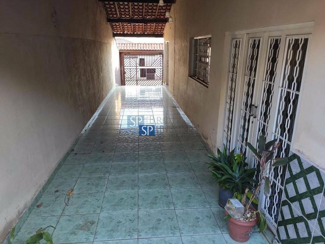 Casa à venda com 4 quartos, 240m² - Foto 23