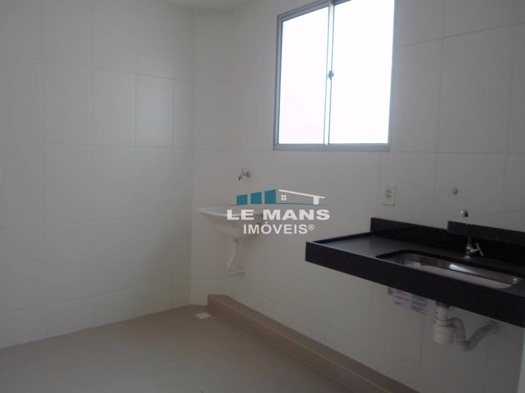 Apartamento à venda com 2 quartos, 46m² - Foto 20