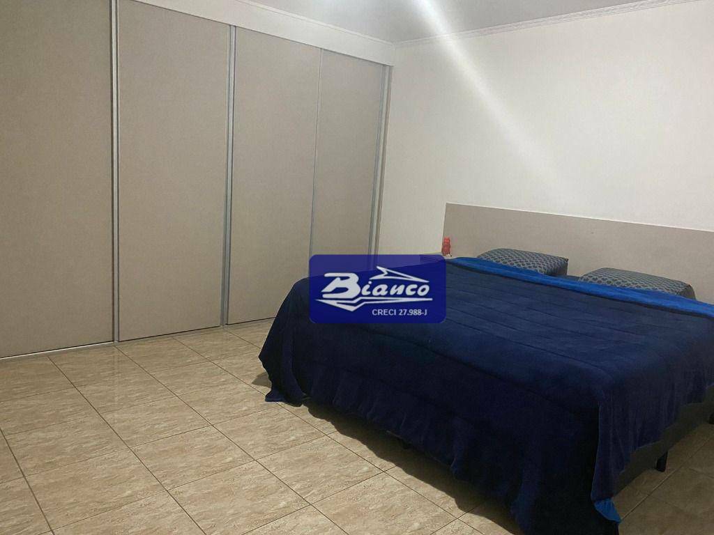 Sobrado à venda com 3 quartos, 209m² - Foto 10