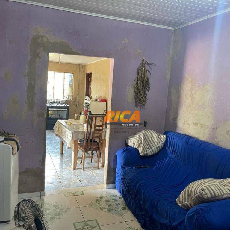 Casa à venda com 2 quartos, 100m² - Foto 10