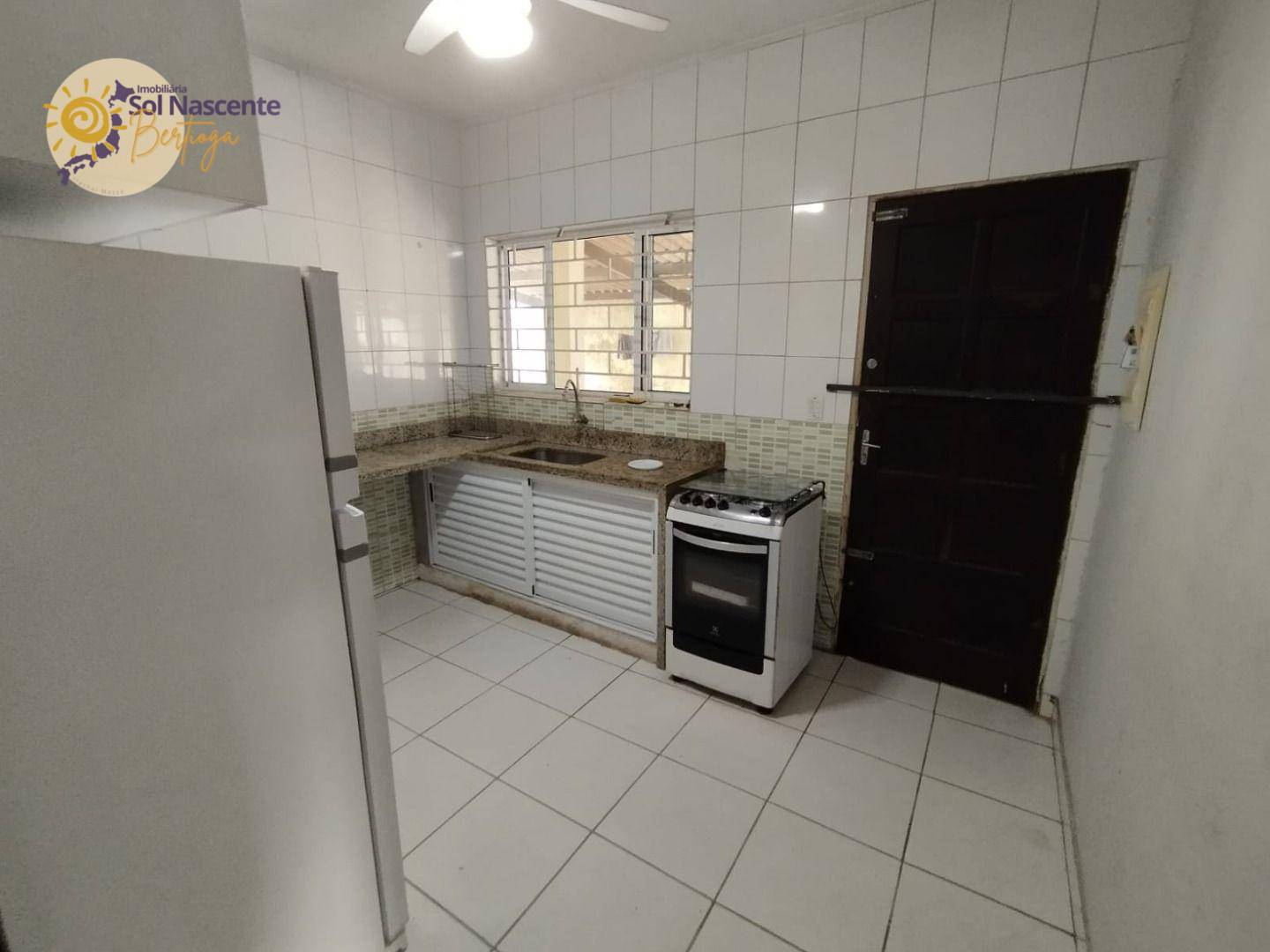 Casa à venda com 2 quartos, 163m² - Foto 30