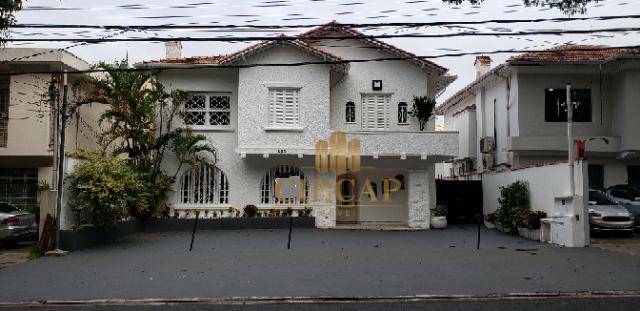 Sobrado à venda e aluguel com 5 quartos, 268m² - Foto 1