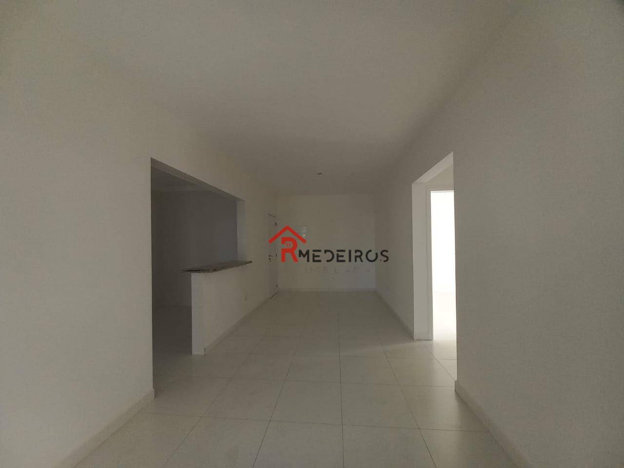 Apartamento à venda com 2 quartos, 107m² - Foto 3