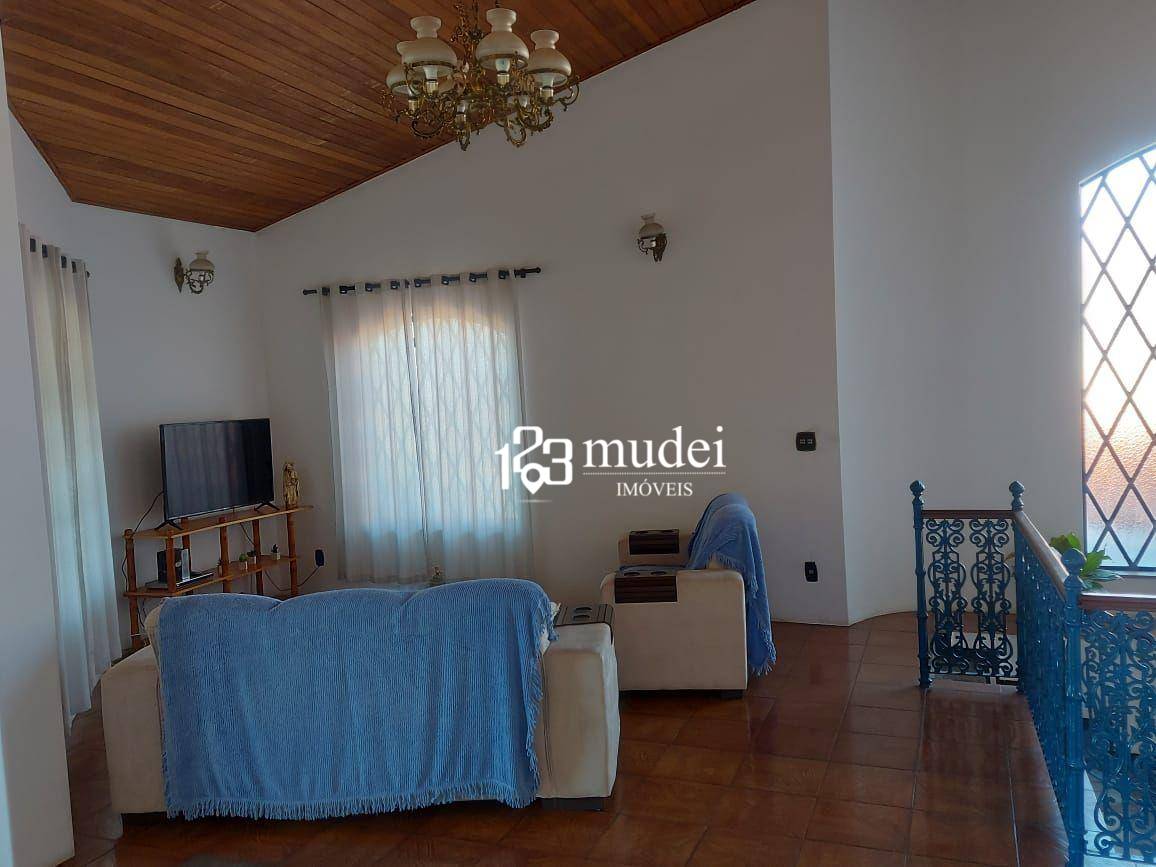 Casa à venda com 4 quartos, 180m² - Foto 40