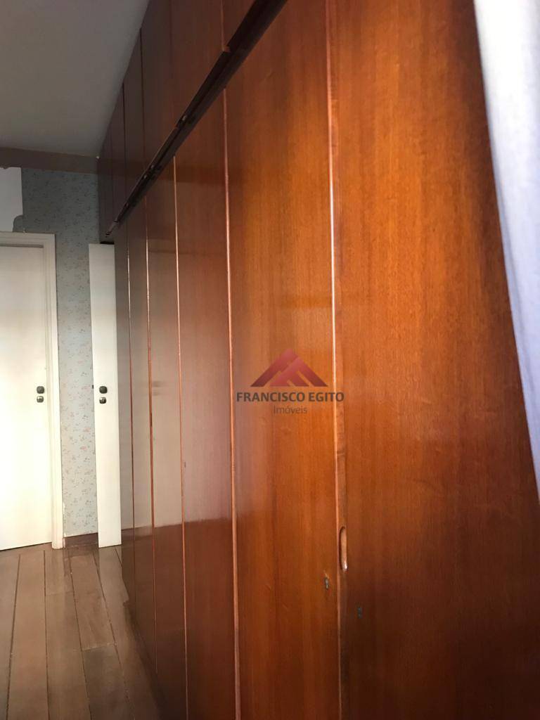 Apartamento à venda com 4 quartos, 250m² - Foto 9