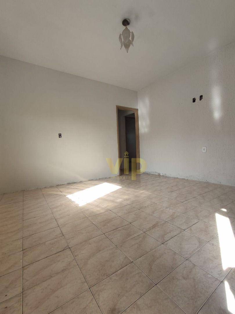 Apartamento à venda com 3 quartos, 80m² - Foto 1