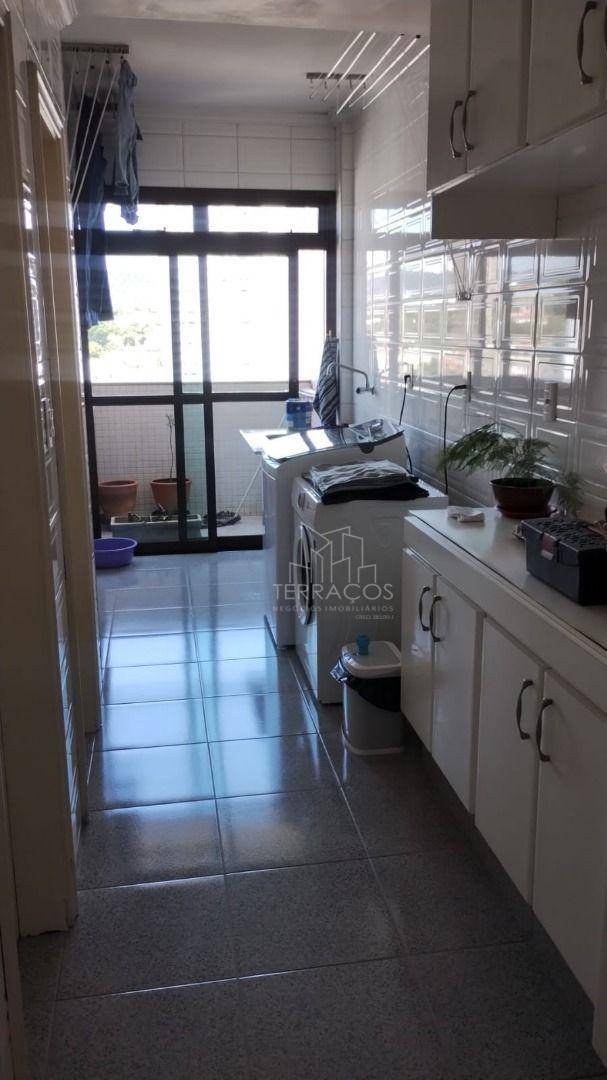 Apartamento à venda com 4 quartos, 270m² - Foto 24