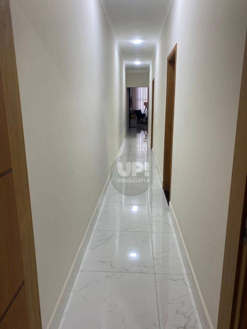 Casa de Condomínio à venda com 3 quartos, 184m² - Foto 19