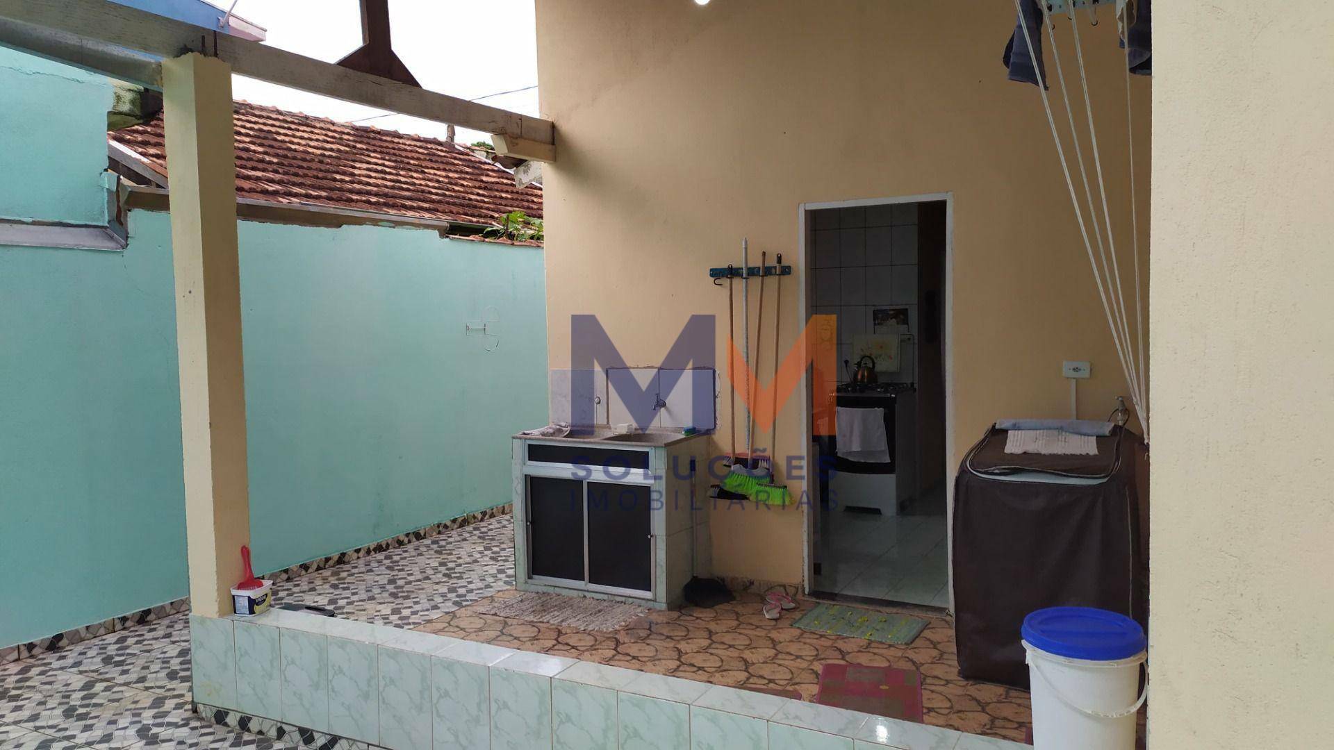 Casa à venda com 2 quartos, 70m² - Foto 15