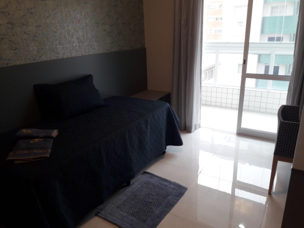 Apartamento à venda com 3 quartos, 134m² - Foto 10