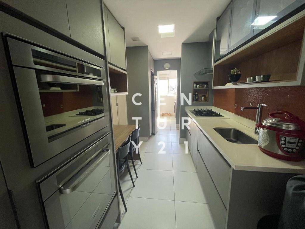 Apartamento para alugar com 3 quartos, 121m² - Foto 20