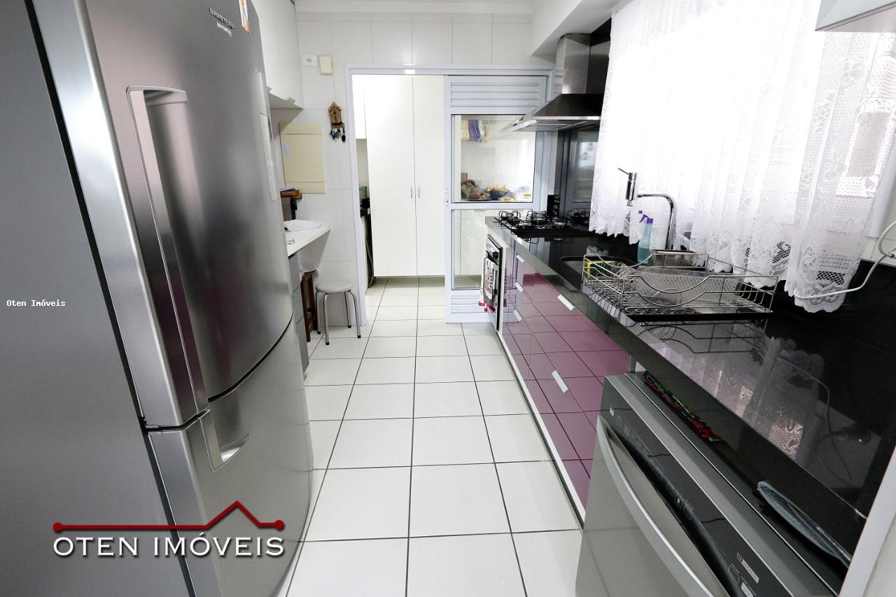 Apartamento à venda com 3 quartos, 133m² - Foto 5