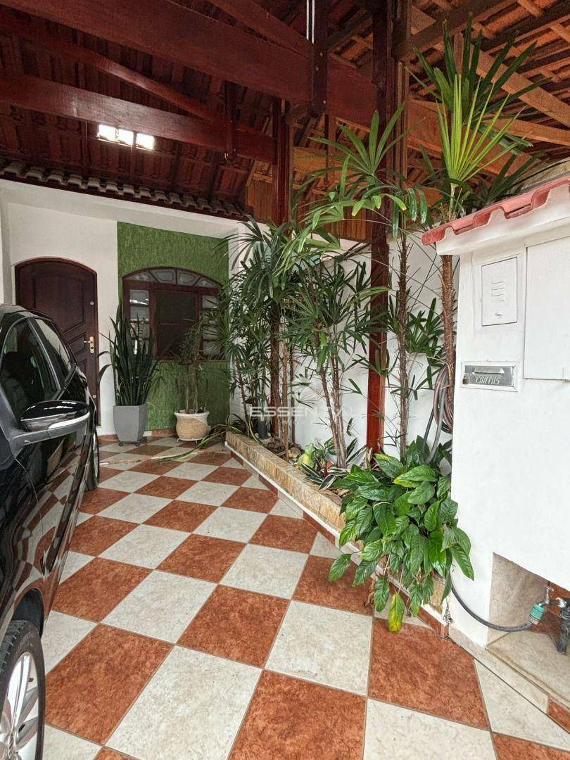 Casa de Condomínio à venda com 2 quartos, 180m² - Foto 2