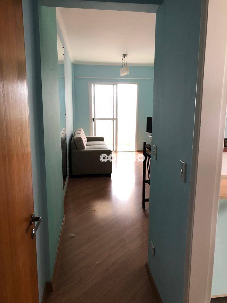 Apartamento à venda com 3 quartos, 75m² - Foto 8