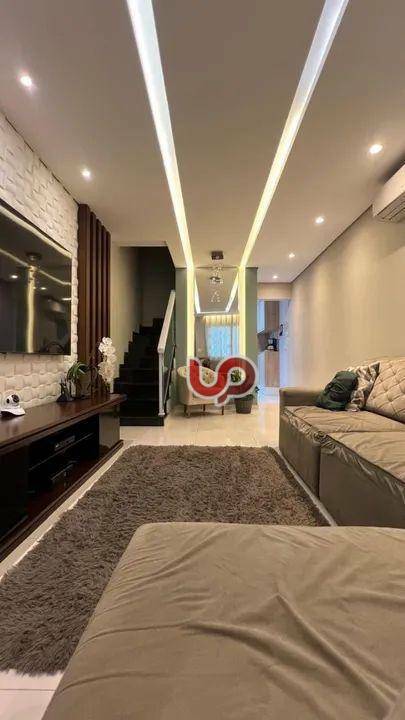 Sobrado à venda com 3 quartos, 160m² - Foto 1