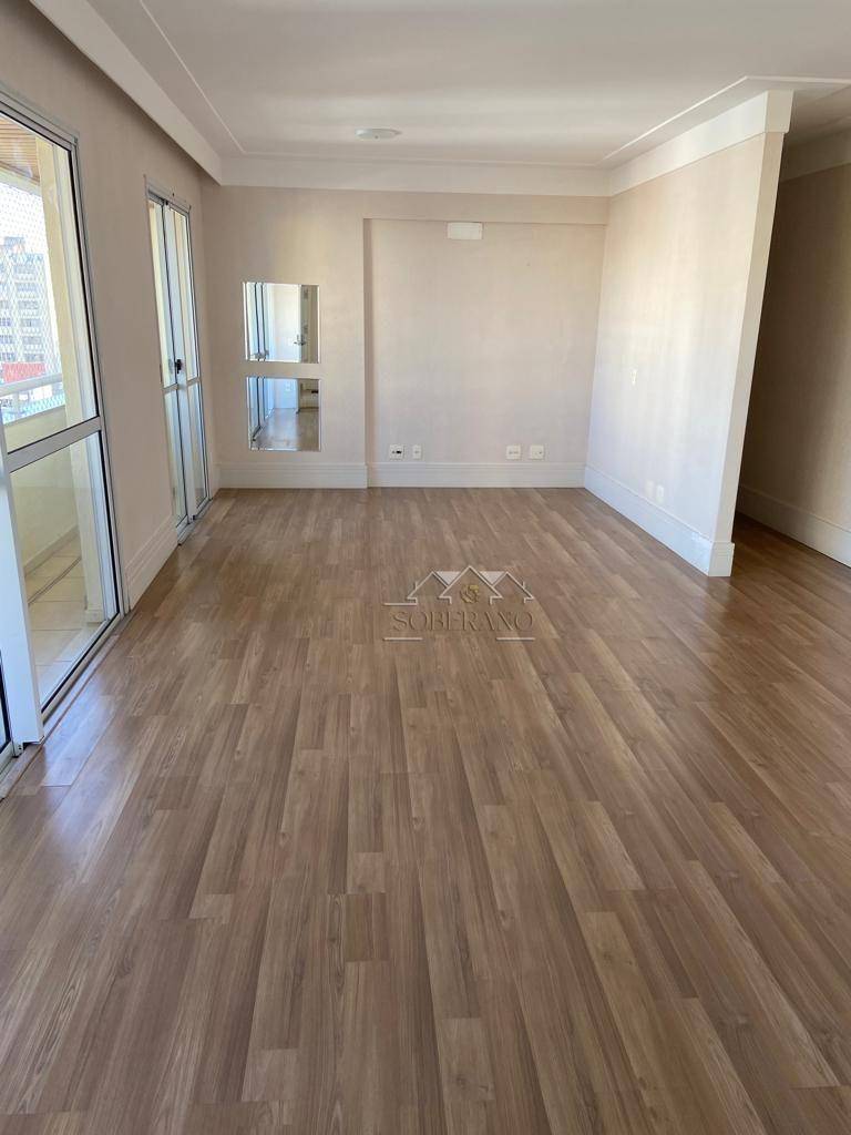 Apartamento à venda com 3 quartos, 128m² - Foto 2