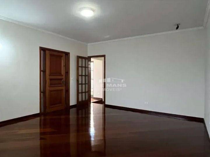 Casa para alugar com 3 quartos, 195m² - Foto 4