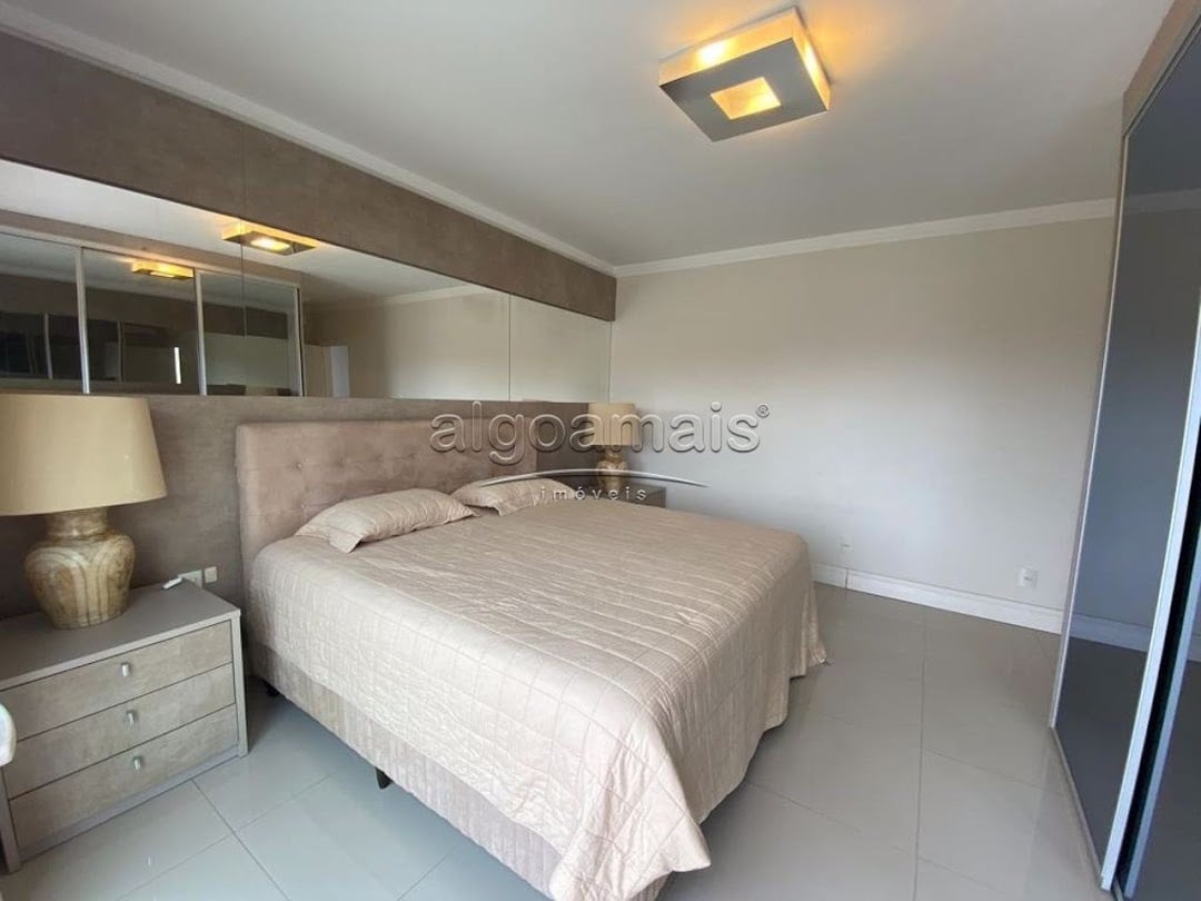 Casa de Condomínio à venda com 5 quartos, 350m² - Foto 14